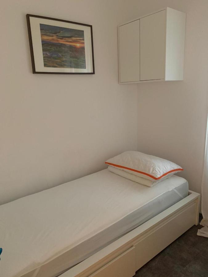 Writer'S Place Hotel ลูบลิยานา ภายนอก รูปภาพ